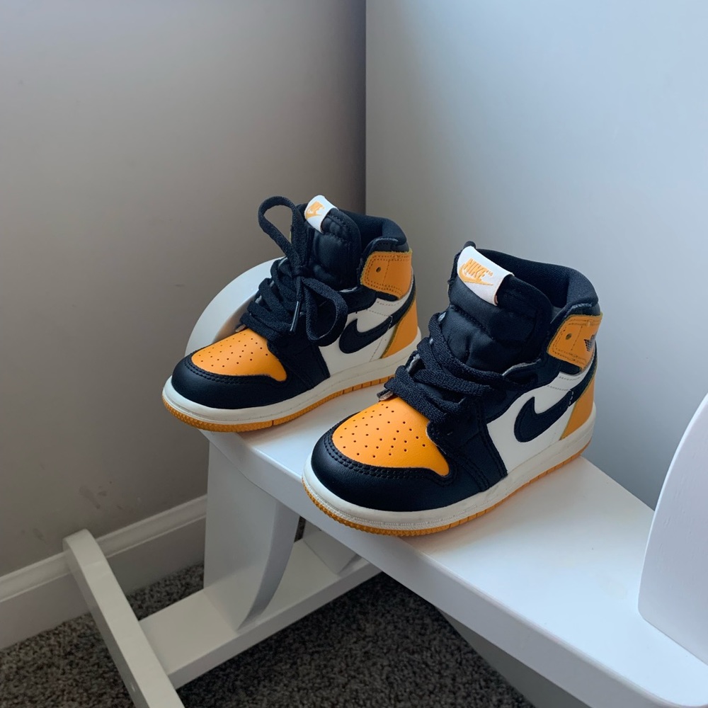 Jordan 1 toddler shoes taxi & black